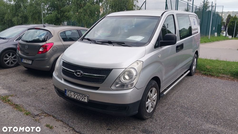 Hyundai H-1 - 1