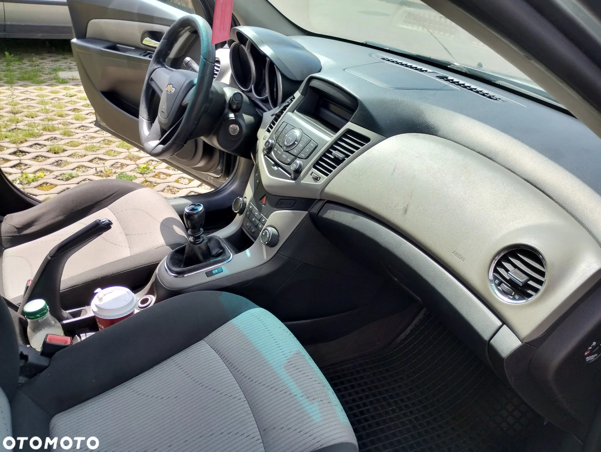 Chevrolet Cruze - 10
