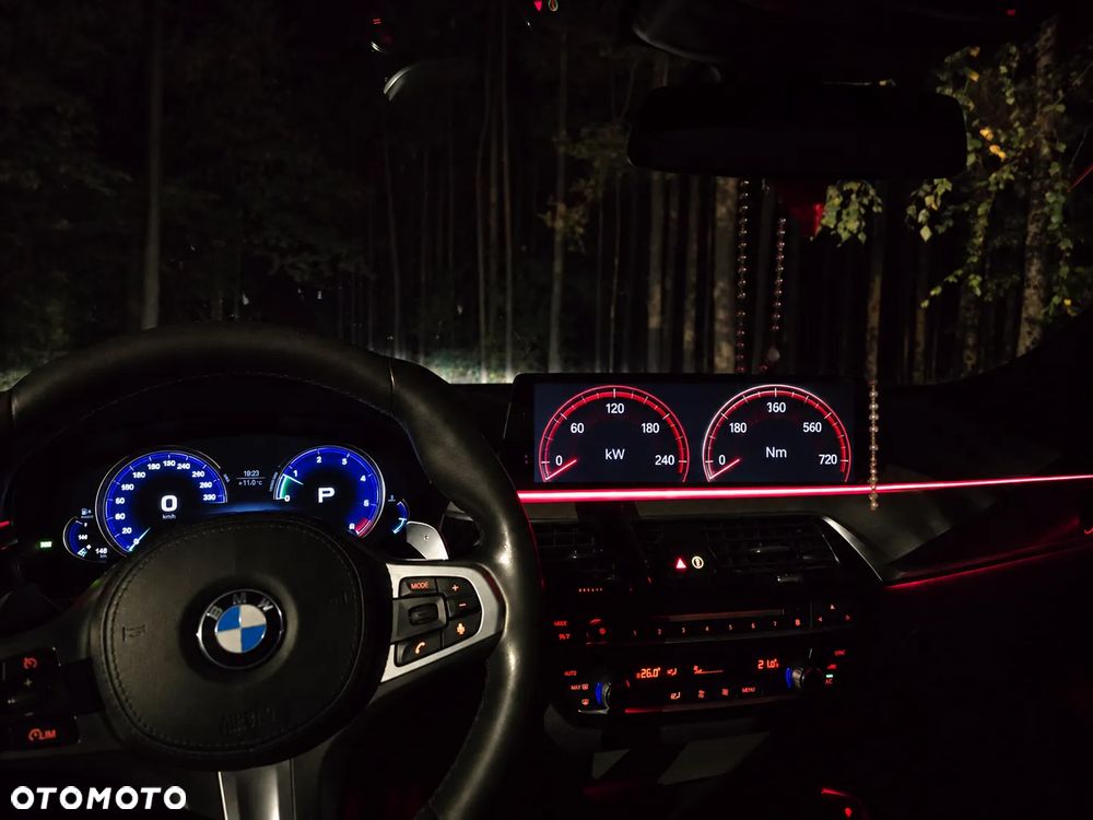 BMW Seria 5 - 11