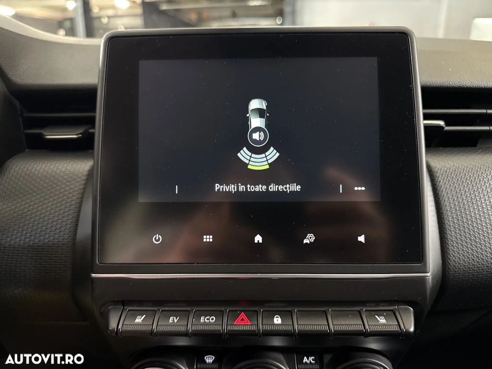 Renault Clio - 19