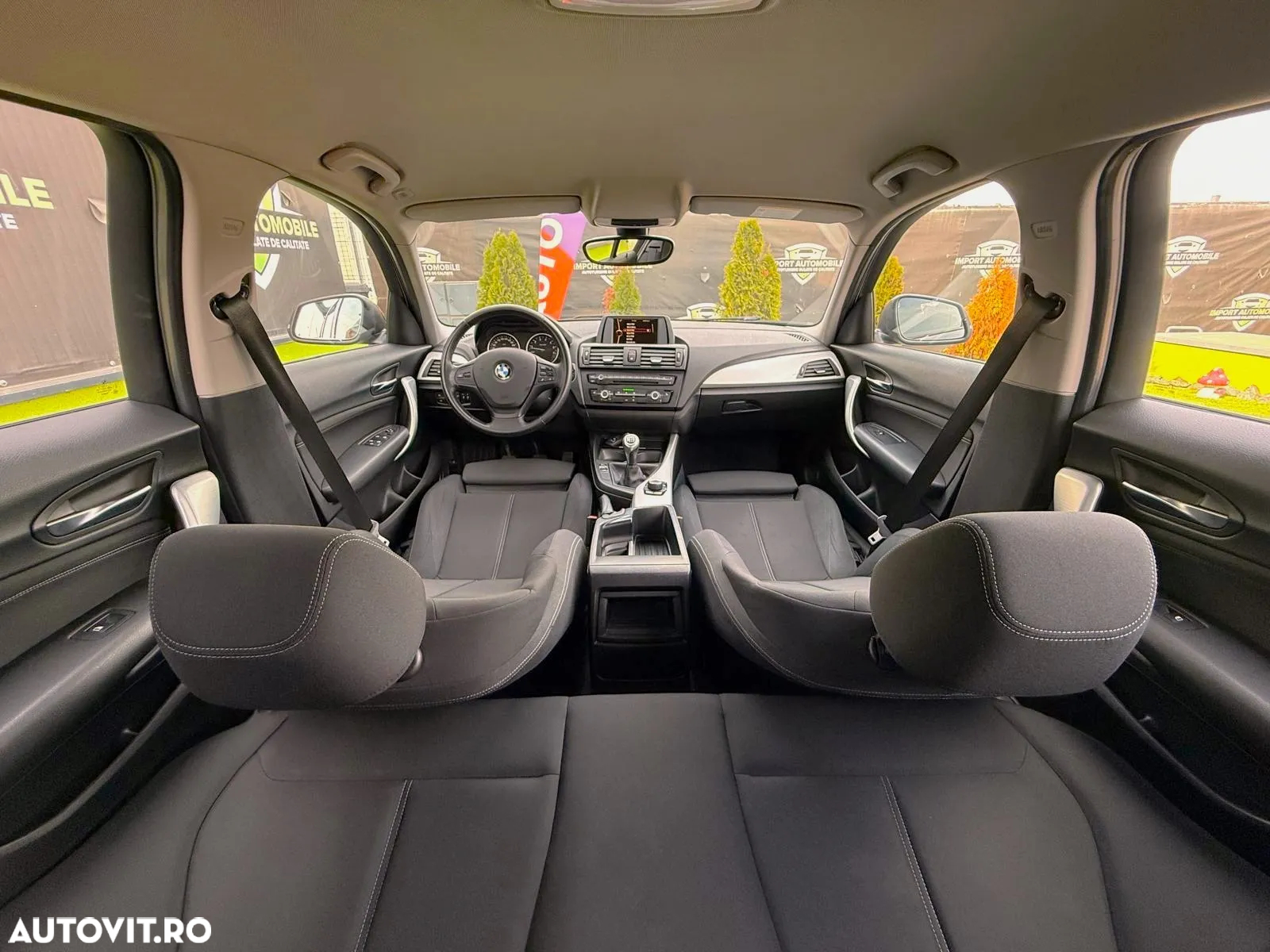 BMW Seria 1 116i - 25