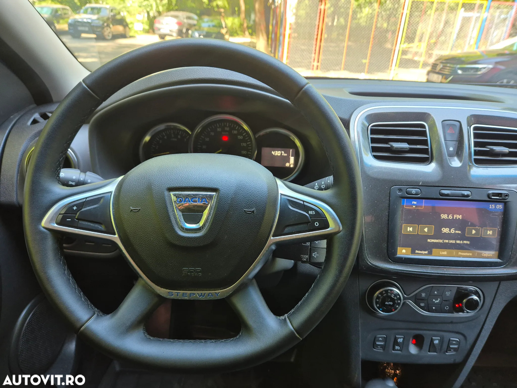 Dacia Logan Stepway MCV 0.9 TCe Prestige - 10