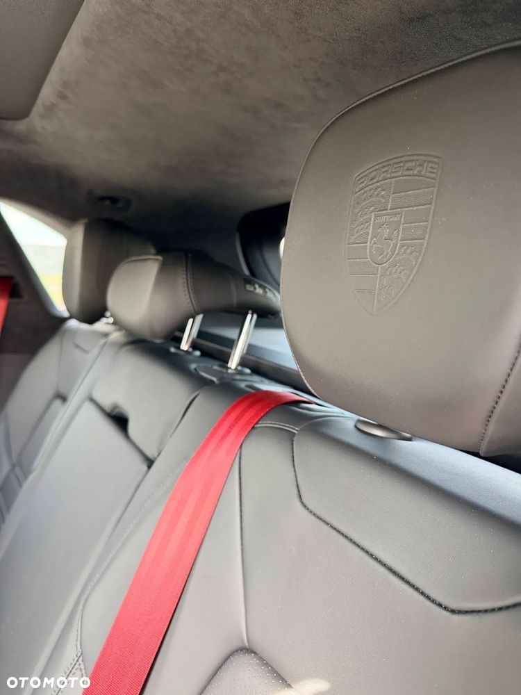 Porsche Cayenne - 34