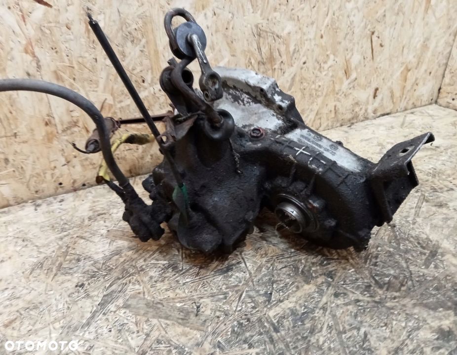 SKRZYNIA BIEGÓW TRABANT P601 - 4