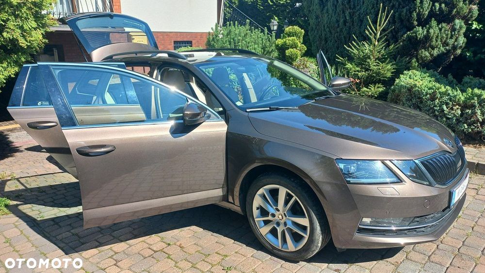 Skoda Octavia - 25