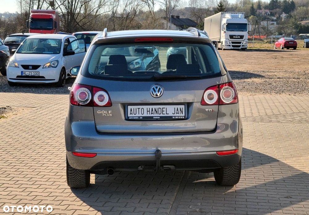 Volkswagen Golf Plus - 13