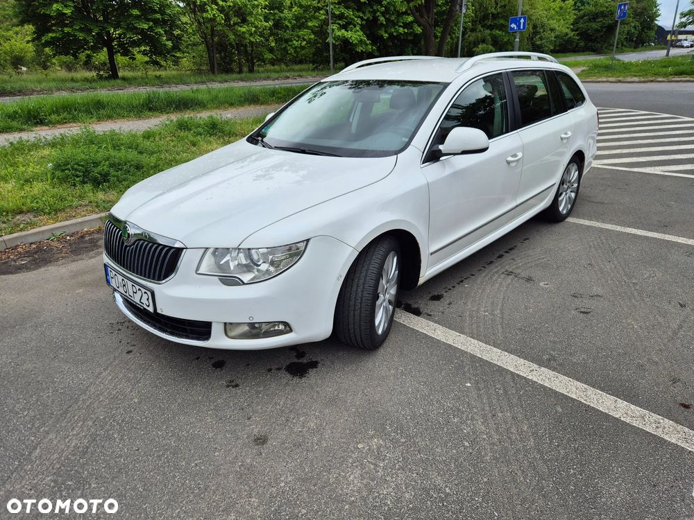 Skoda Superb 2.0 TDI DSG Elegance - 1