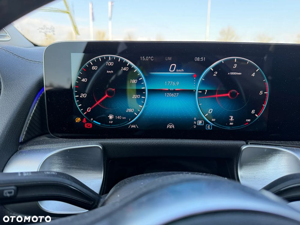 Mercedes-Benz GLB 200 d 4Matic 8G-DCT AMG Line - 19