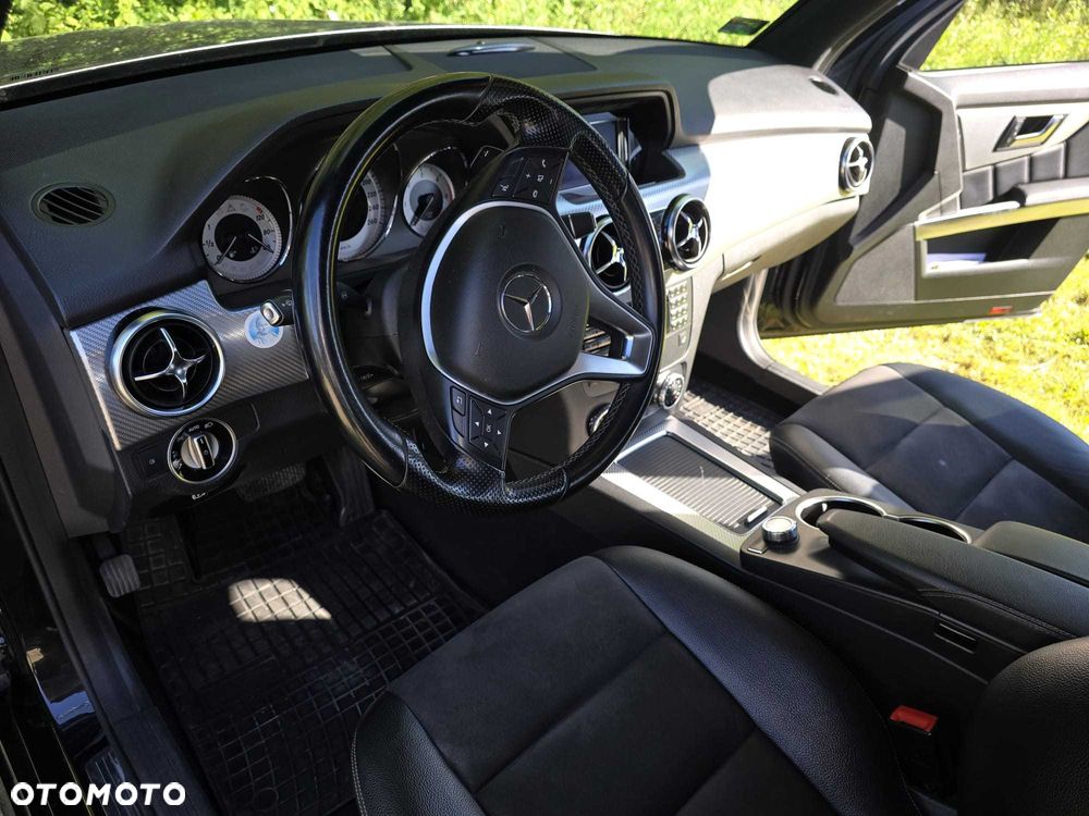 Mercedes-Benz GLK - 8