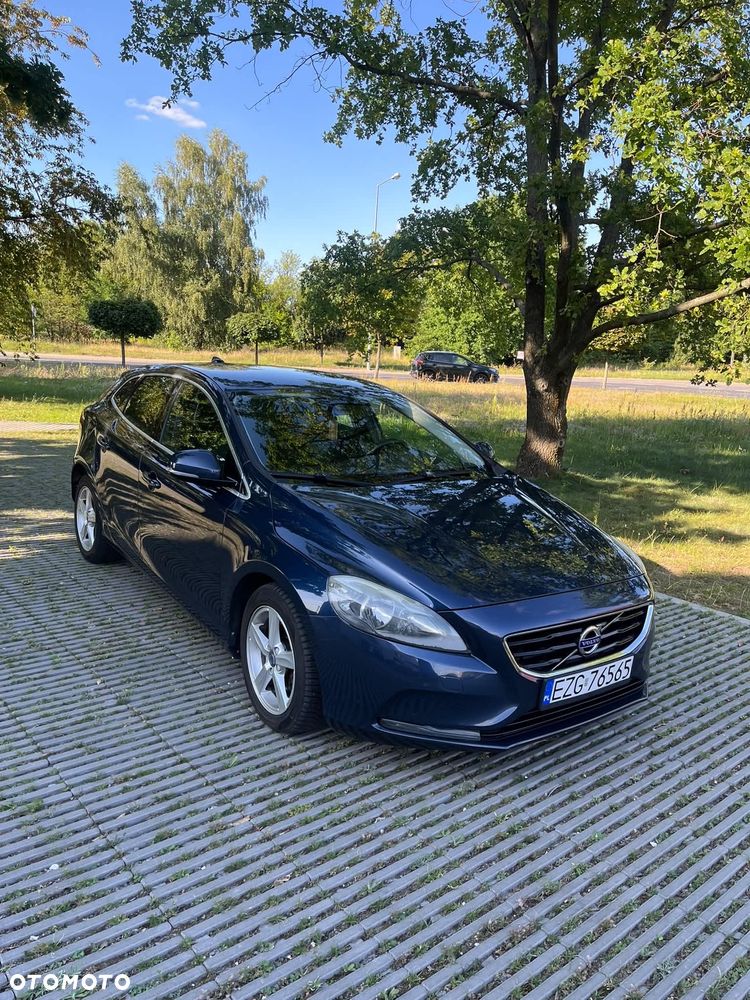Volvo V40 - 11