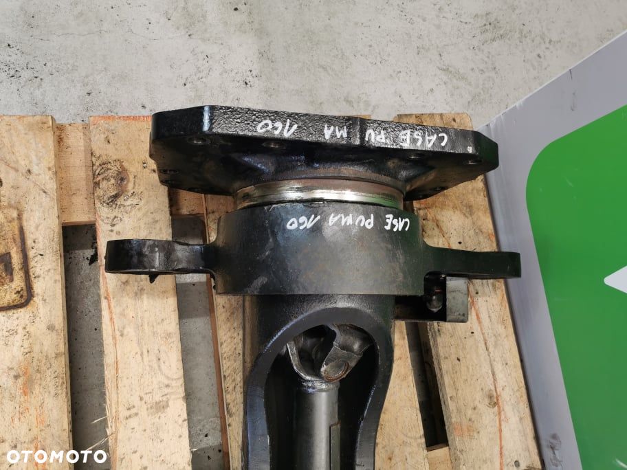 Wał napędowy z obudową Case 160 Puma - 5