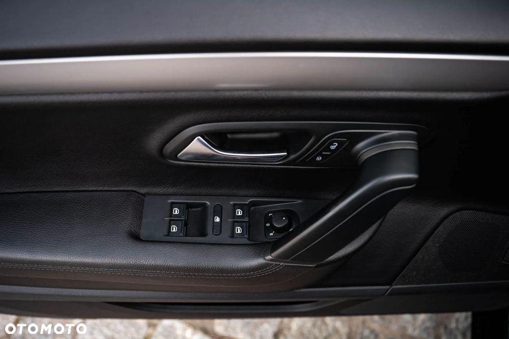 Volkswagen CC 1.8 TSI DSG - 26