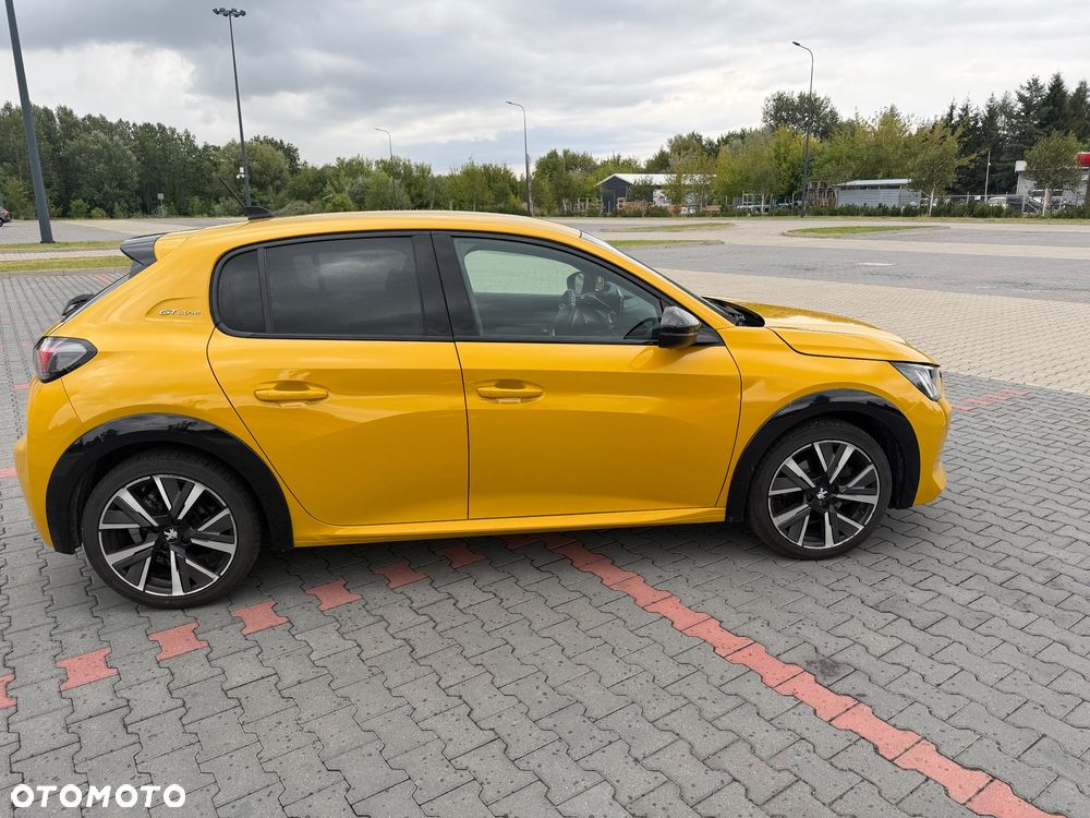 Peugeot 208 1.2 PureTech GT Line S&S - 6