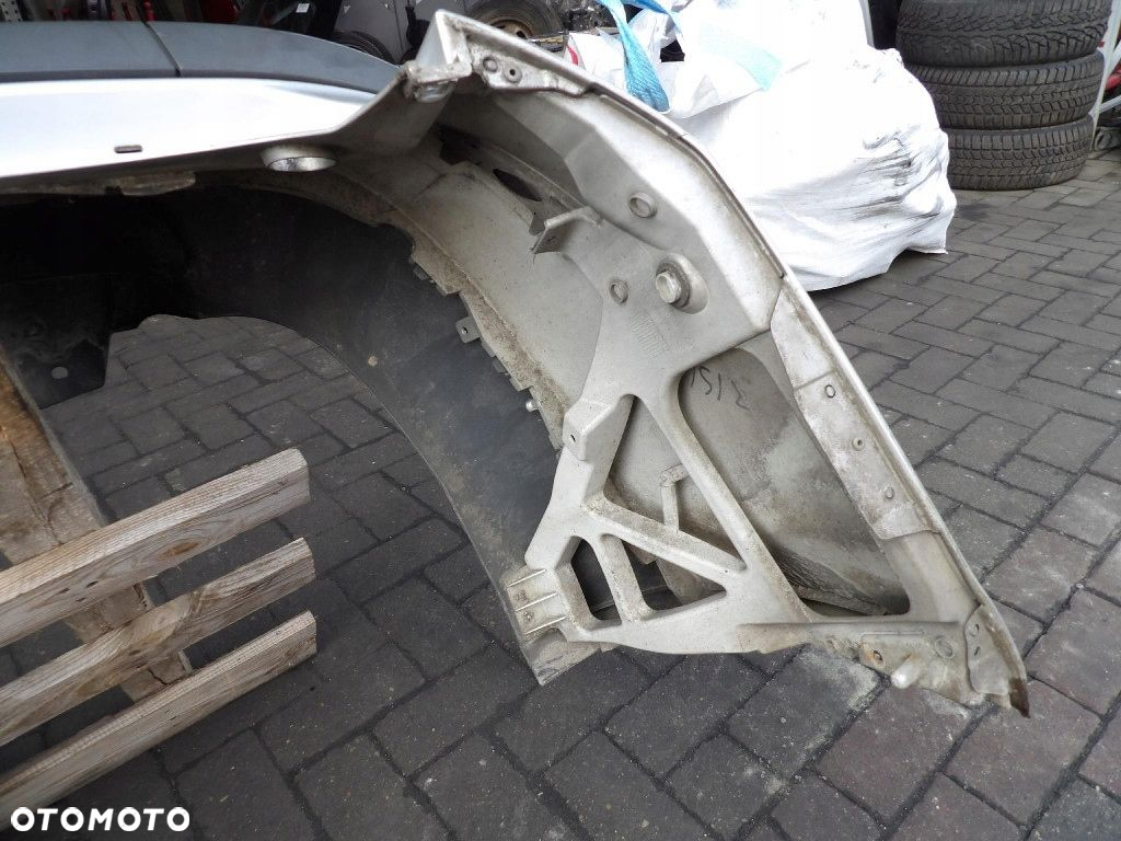 FORD FOCUS MK2 KOMBI ZDERZAK TYŁ MOONDUST SILVER - 11