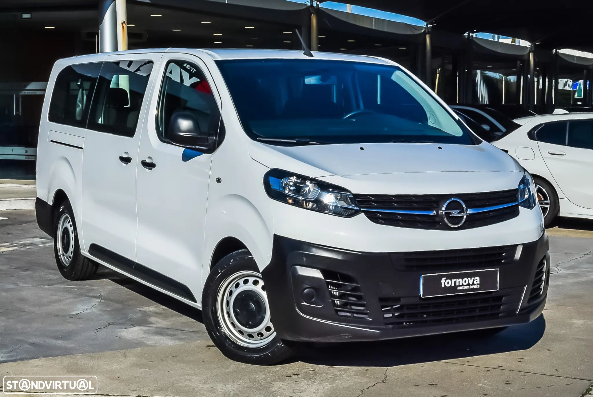 Opel Vivaro 1.5 CDTi L2H1 Essentia Inc - 1