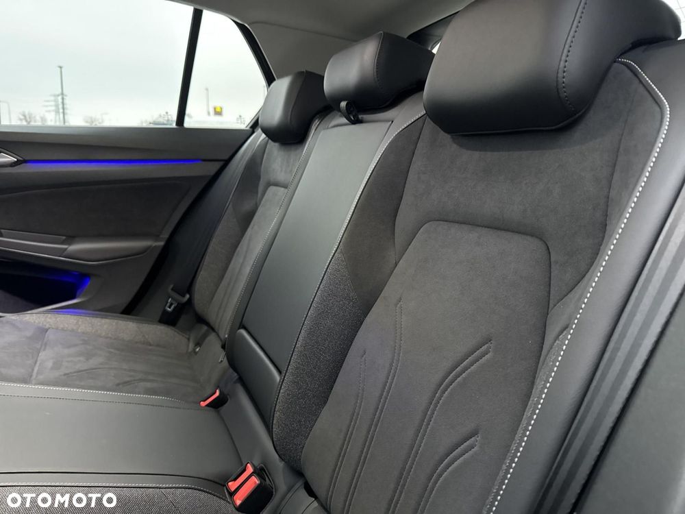 Volkswagen Golf 1.5 TSI Style - 16