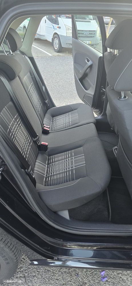VW Polo 1.4 TDi Lounge - 4