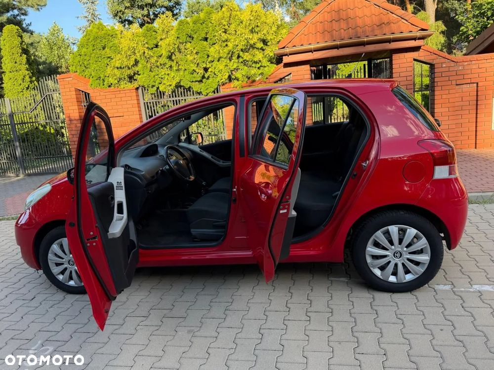 Toyota Yaris 1.33 Sol - 5