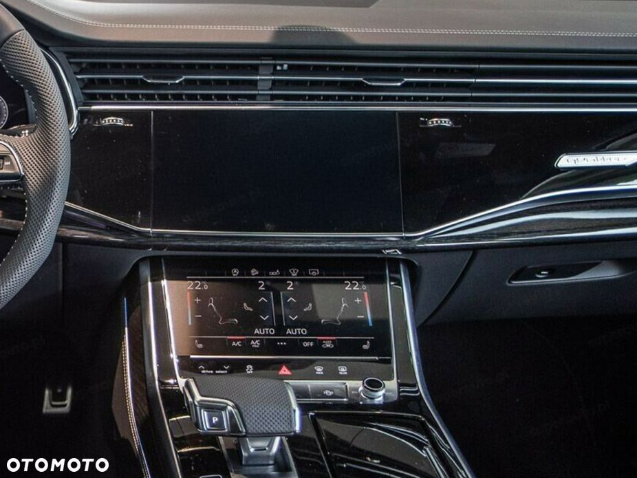 Audi Q8 - 11