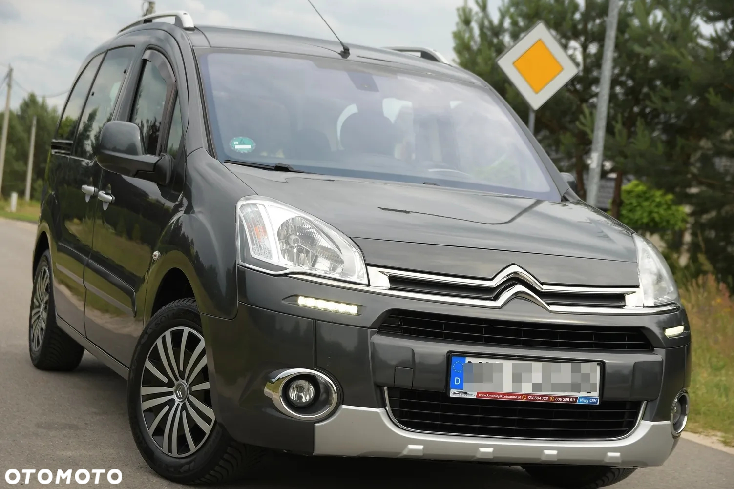 Citroën Berlingo Multispace HDi 115 FAP Selection - 31