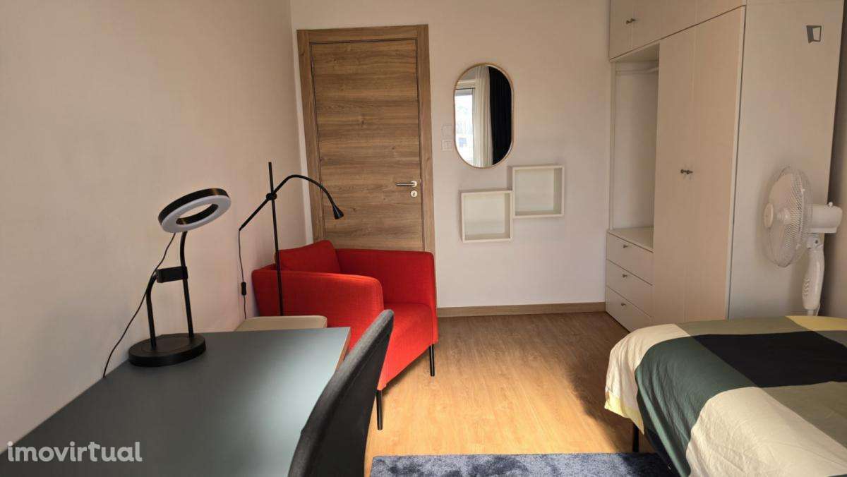 Quarto - localizado em Lumiar Lisbon - Grande imagem: 5/13