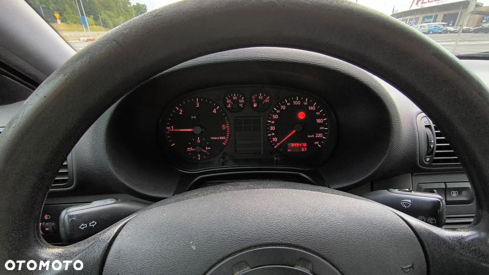 Audi A3 3-drzwiowe 1.9 TDI Ambiente - 6
