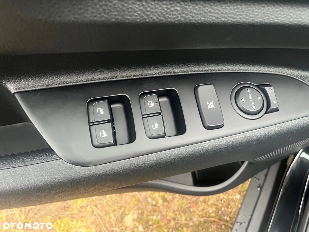 Kia Stonic 1.0 T-GDI M - 28