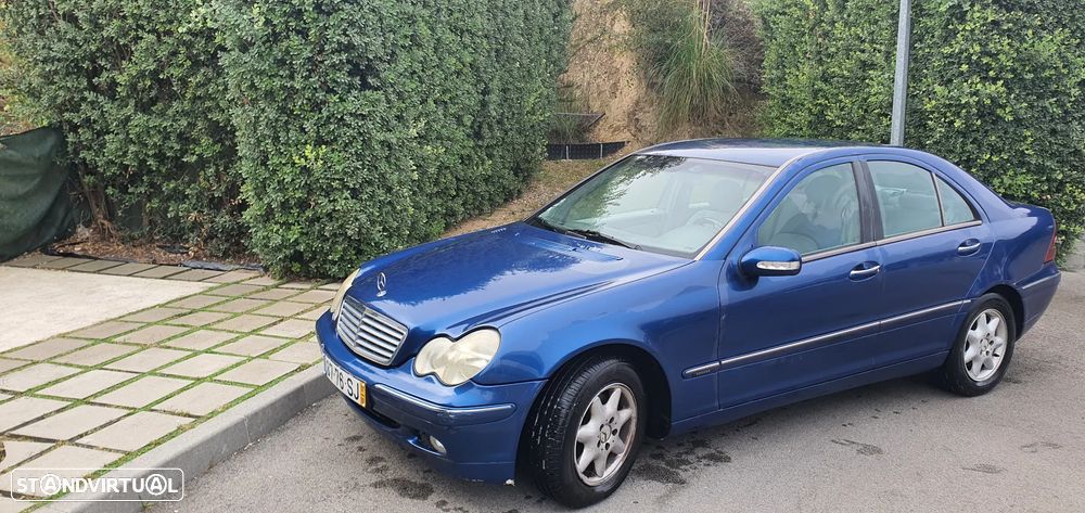 Mercedes-Benz C 200 - 1