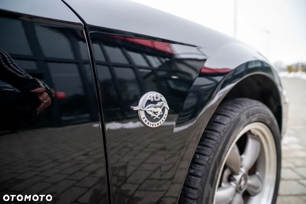 Ford Mustang 4.6 V8 GT - 28