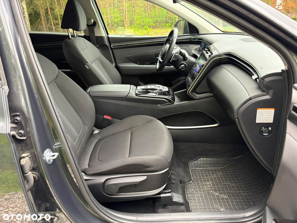 Hyundai Tucson 1.6 T-GDi HEV Executive 2WD - 21