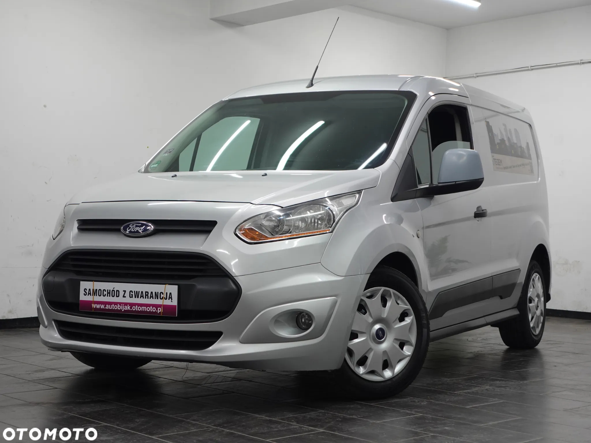 Ford Transit Connect - 18