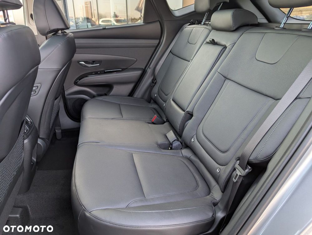 Hyundai Tucson 1.6 T-GDi HEV Platinum 2WD - 19