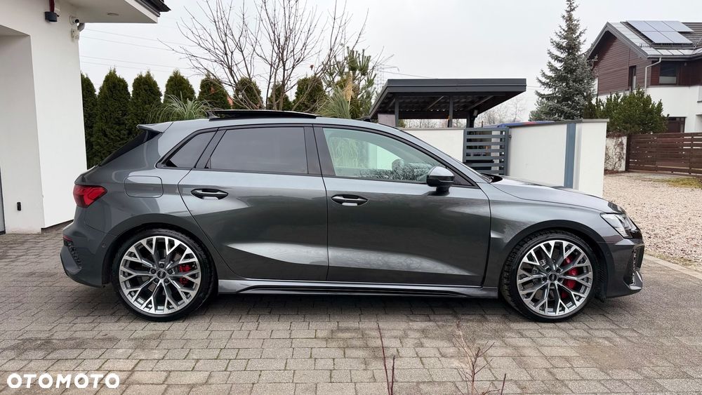 Audi RS3 Sportback TFSI quattro S tronic - 11