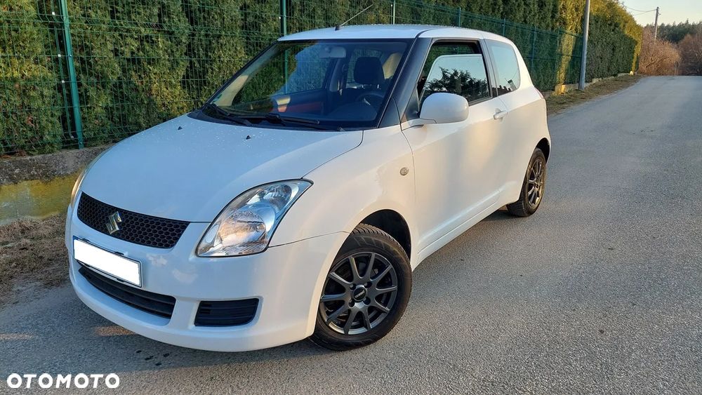 Suzuki Swift - 2