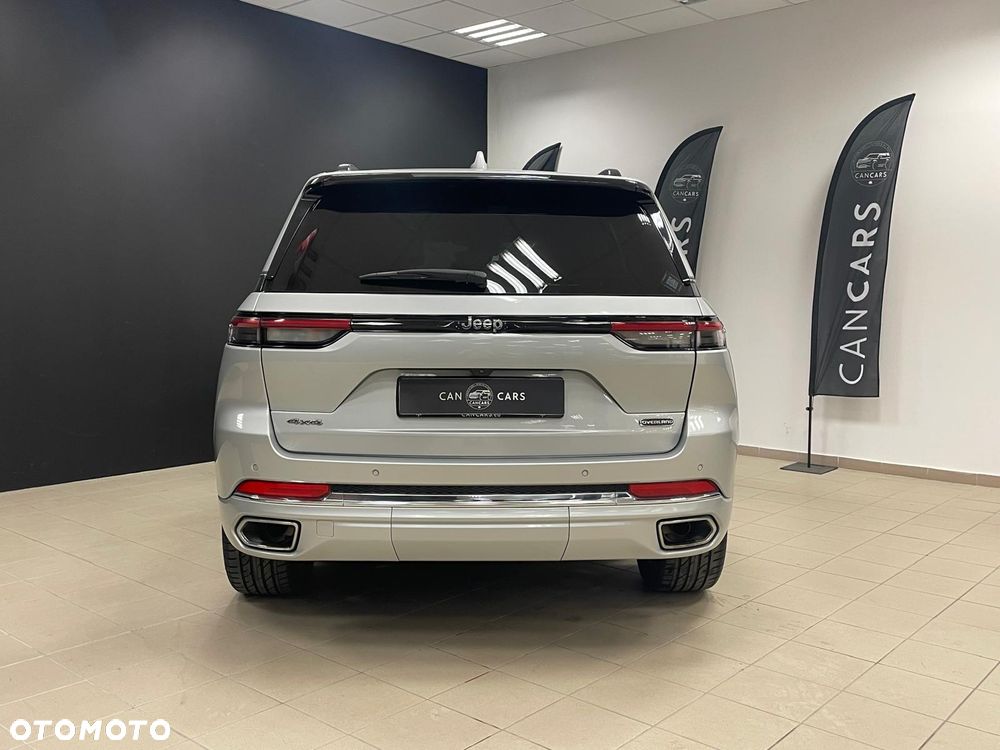 Jeep Grand Cherokee - 11