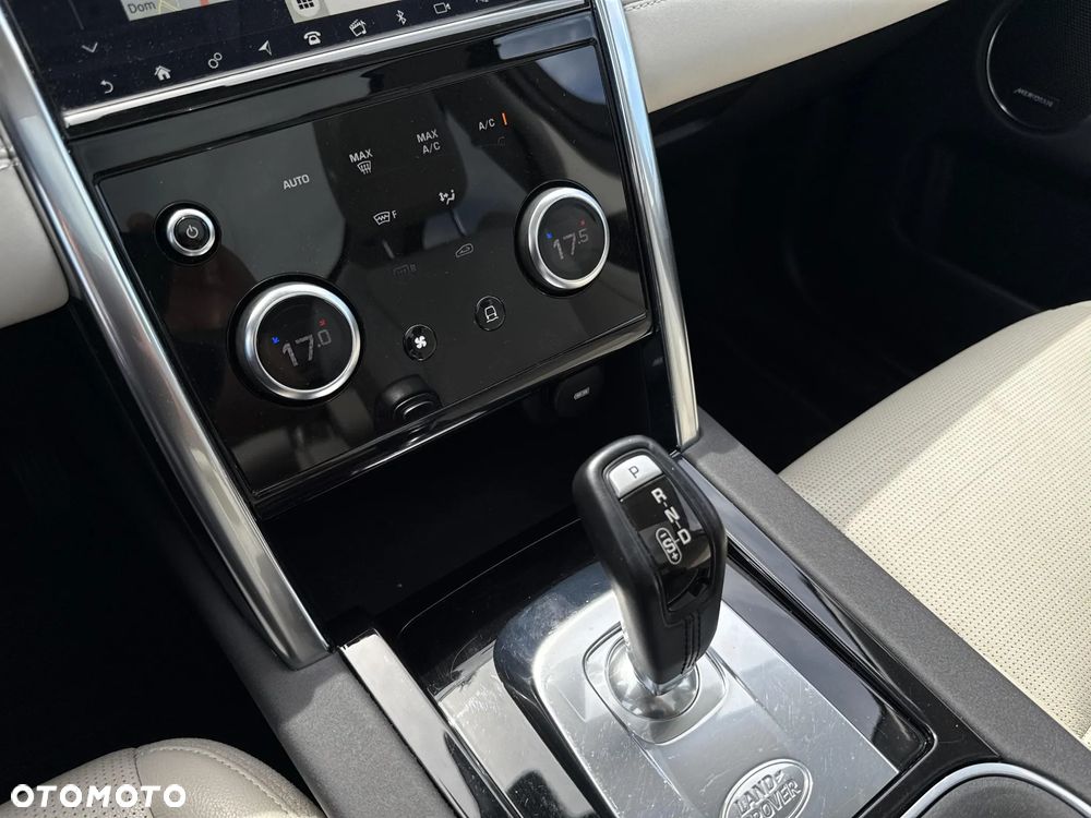 Land Rover Discovery Sport 2.0 P200 mHEV HSE - 26
