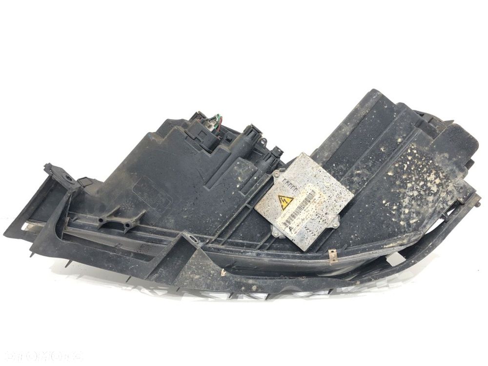 REFLEKTOR PRAWY PRZÓD PRZETWORNICA - 227.00 PLN - MAZDA 6 sedan (GG) 2002 - 2008 2.3 (GG3P) 122 kW - 4