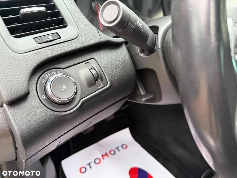 Opel Insignia 1.6 SIDI Turbo ecoFLEX Start/Stop Innovation - 30