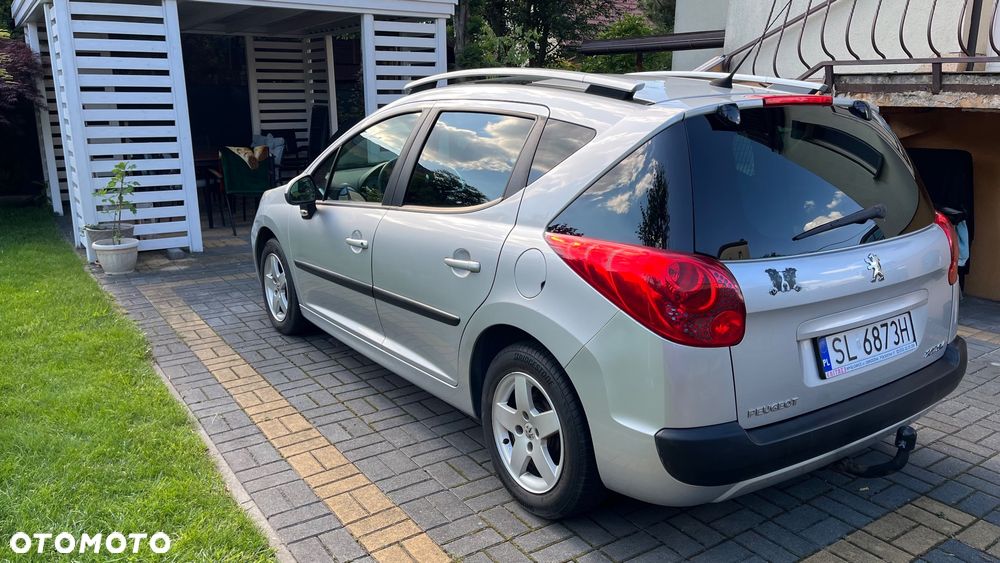 Peugeot 207 1.4 16V Presence - 5