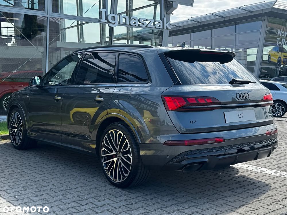 Audi Q7 TFSI e PHEV 360 kW Quattro S Line Tiptr - 7