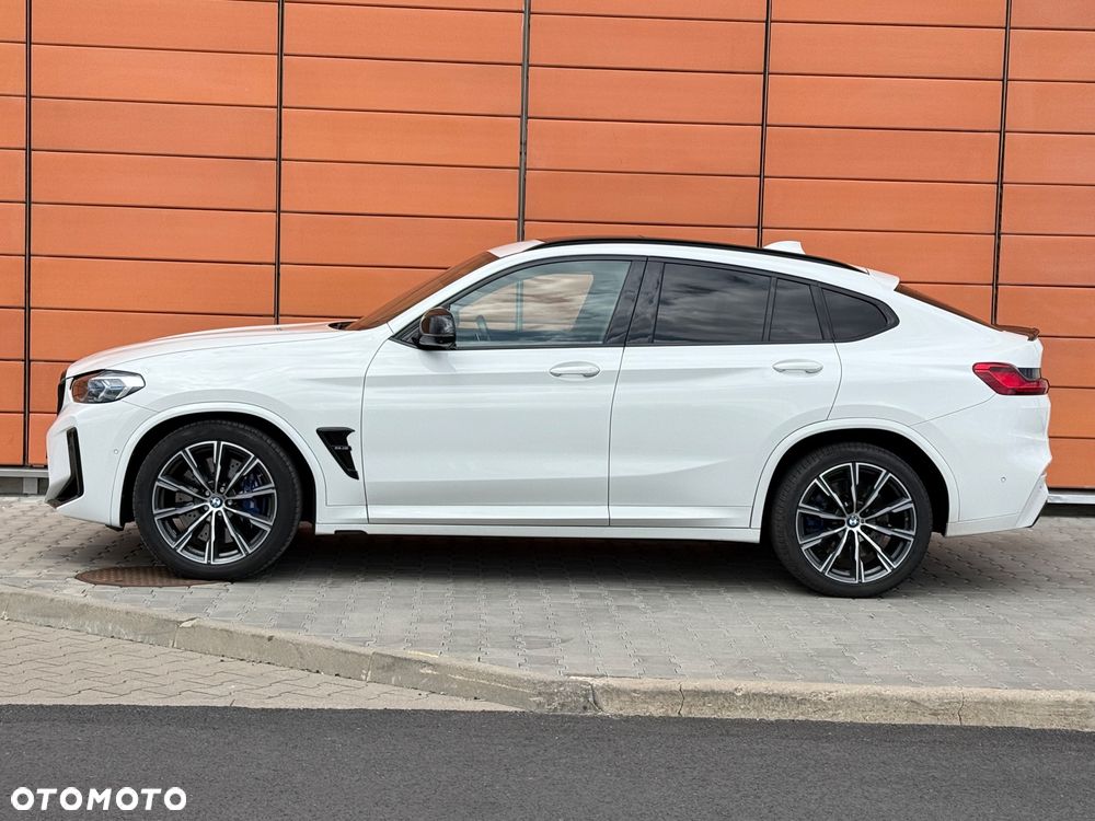 BMW X4 M X4M Competition - 4