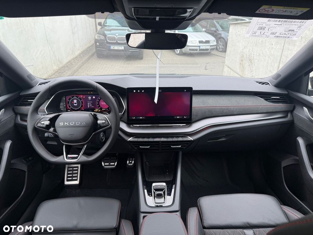 Skoda Octavia 2.0 TSI RS DSG - 10