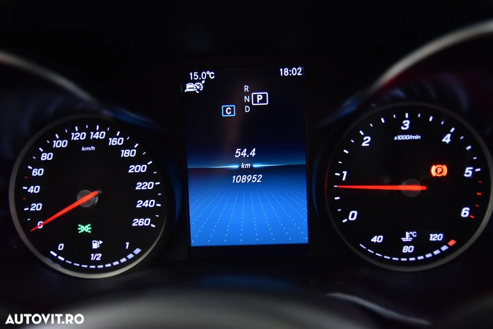 Mercedes-Benz C 220 d 4MATIC Aut - 10