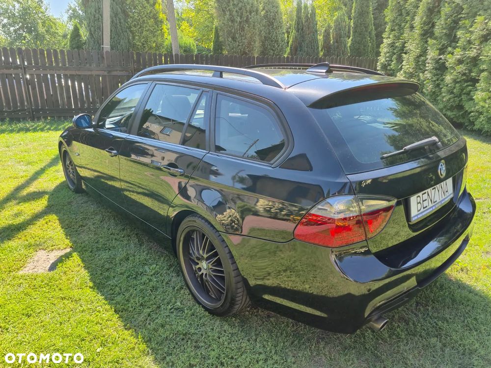 BMW Seria 3 320i - 41