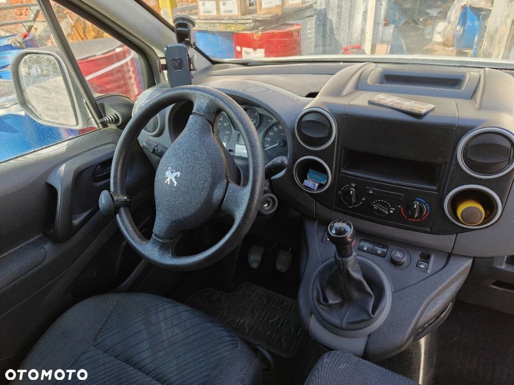Peugeot PARTNER - 4