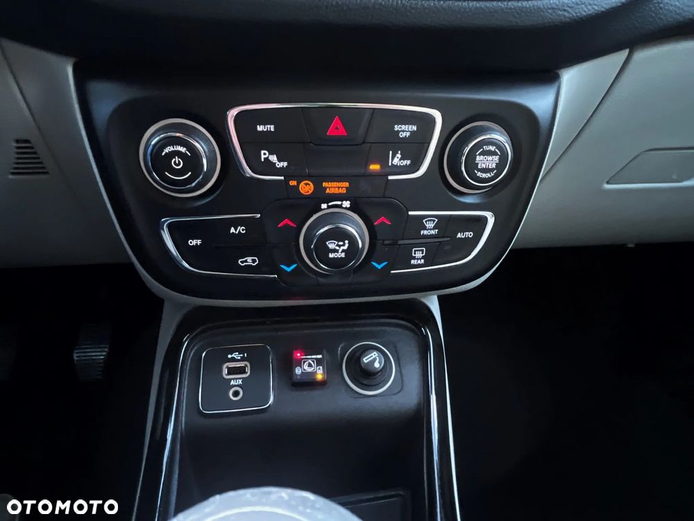 Jeep Compass 1.4 MultiAir Limited - 24
