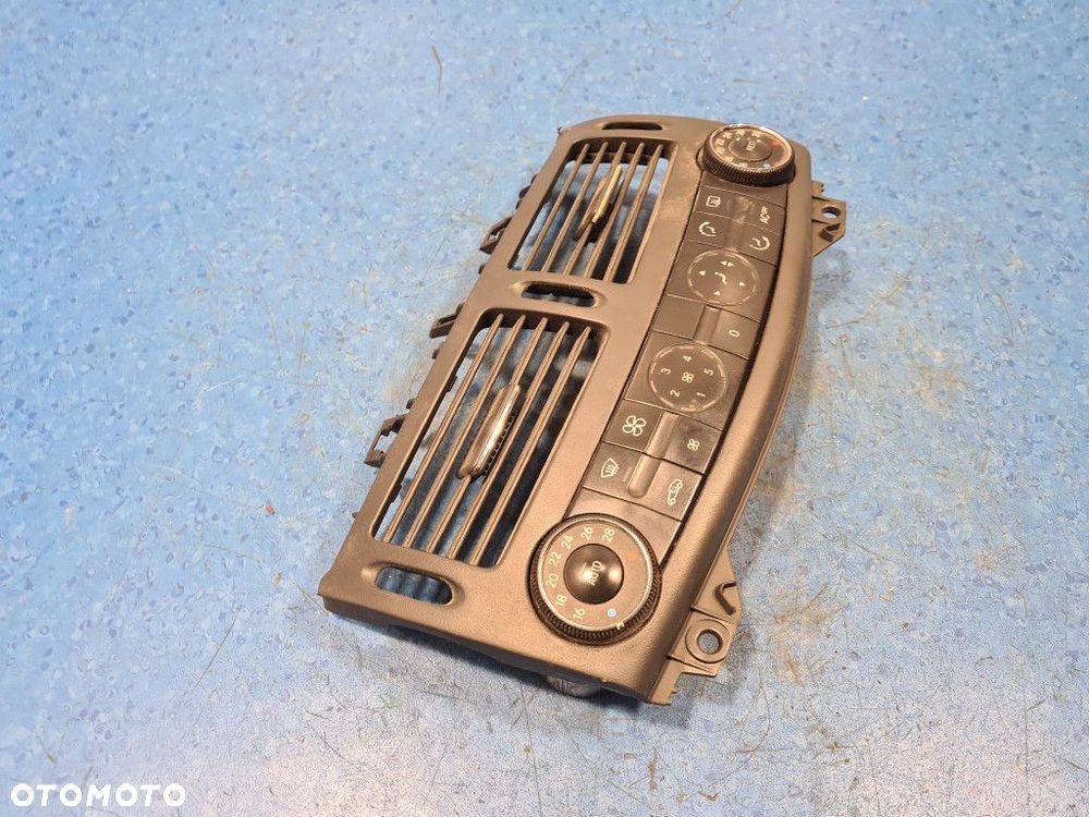 MERCEDES-BENZ W211 PANEL NAWIEWU 2118300385 - 2