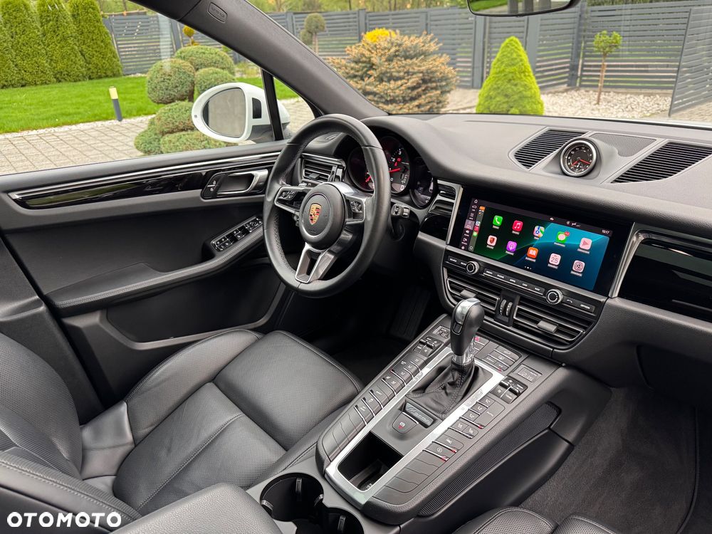 Porsche Macan - 26