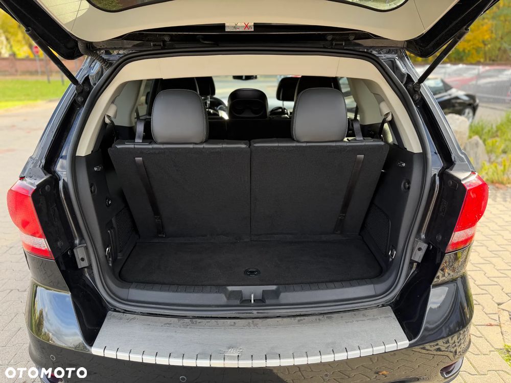 Fiat Freemont 3.6 V6 Lounge - 19