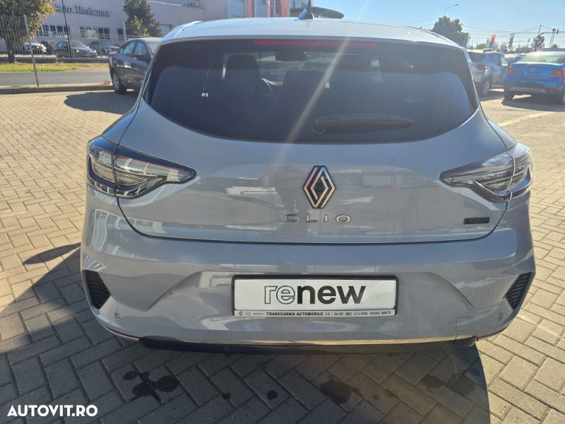Renault Clio - 21